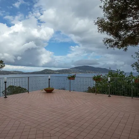 Immersa Nel Parco Con Vista Strepitosa Sul Mare * Lacona
